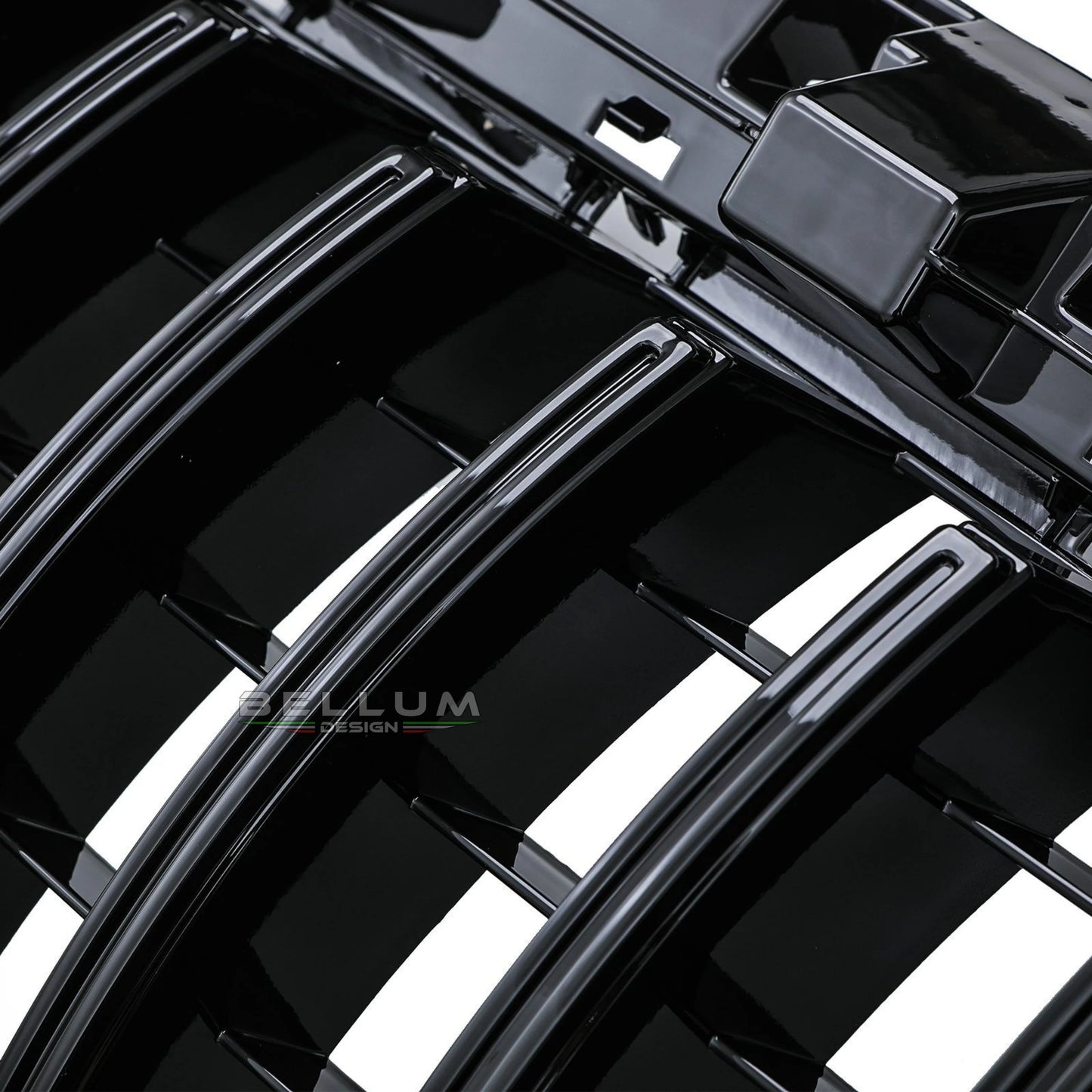 Griglia Panamericana Nera CLA W117 installazione - Bellum Design