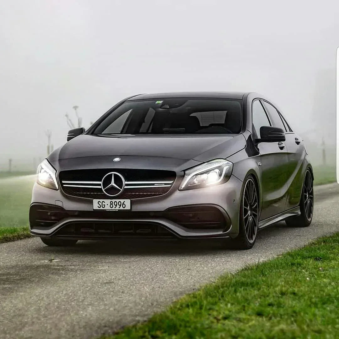 Griglia Stile AMG Argento Classe A W176 vista posteriore - Bellum Design